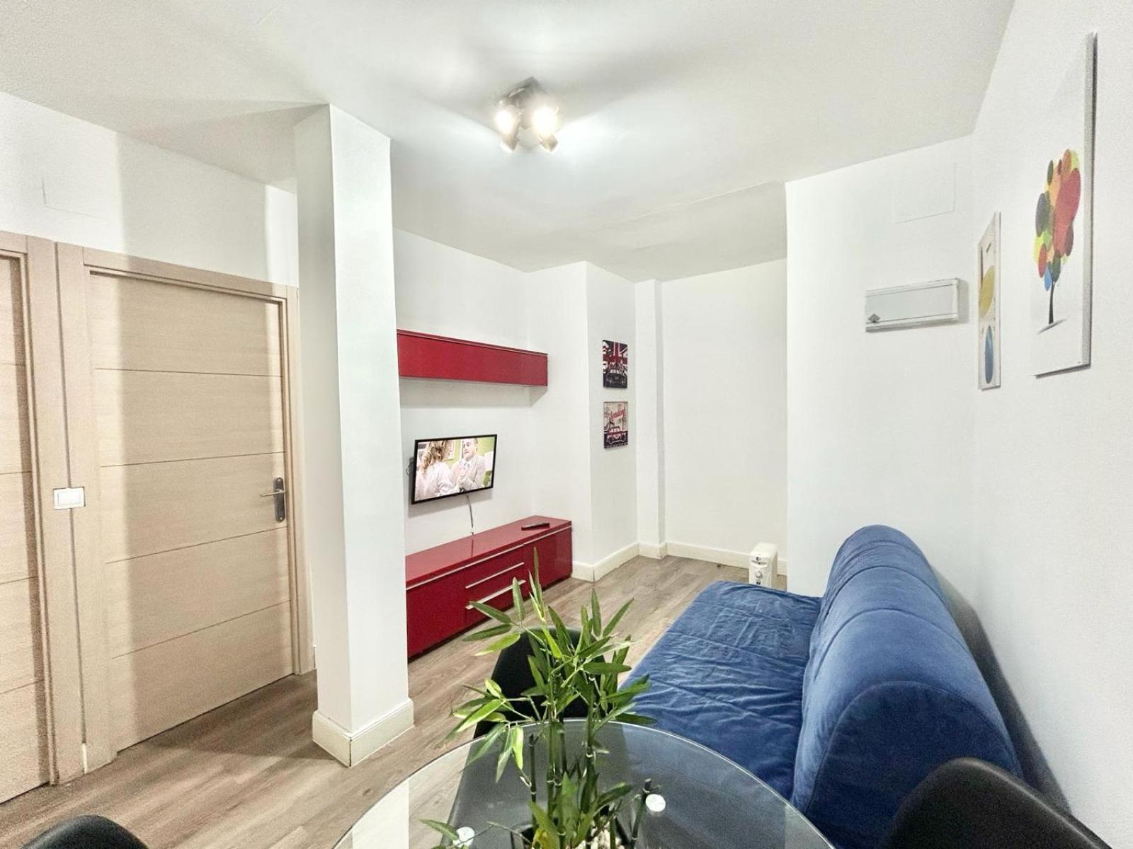 Madrid Rio Antonio Lopez A Apartment Exterior photo